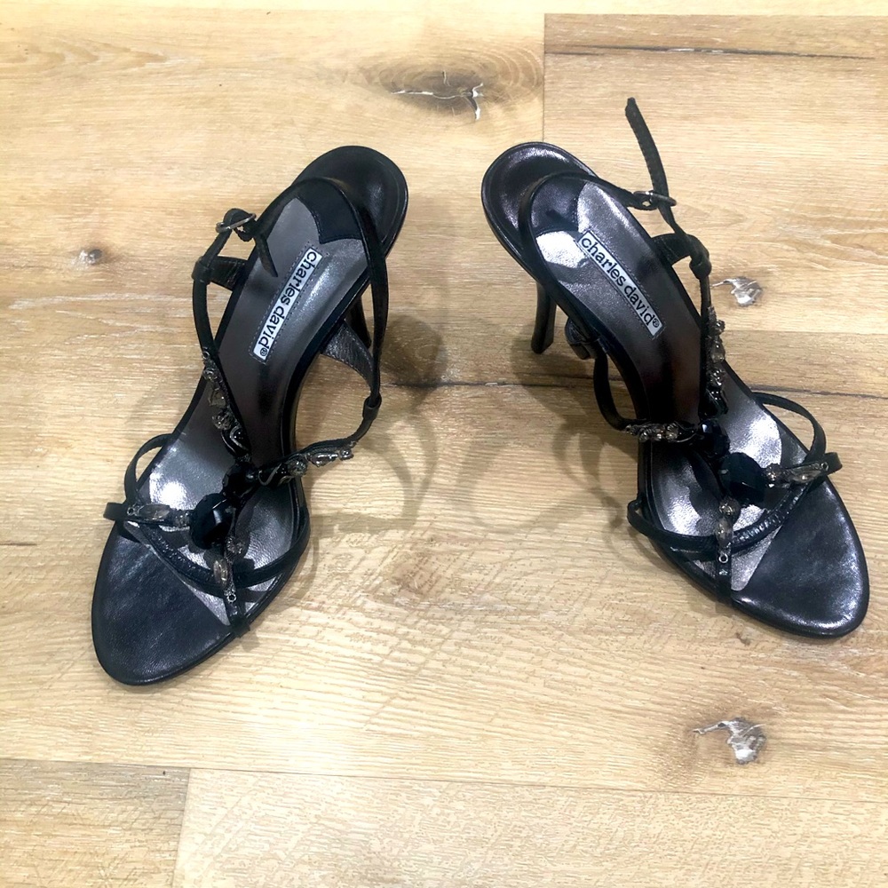 CHARLES DAVID BLACK JEWLED HEELS SIZE 9.5